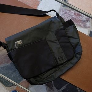 Tumi T Tech Nylon Messenger laptop Bag